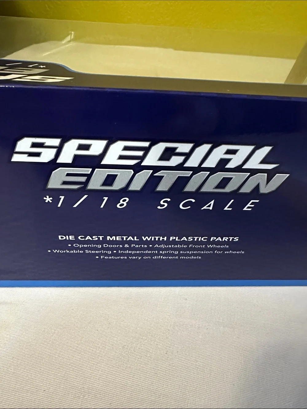 🚗Maisto 2022 Audi RS e-tron GT Die-Cast Car - Silver